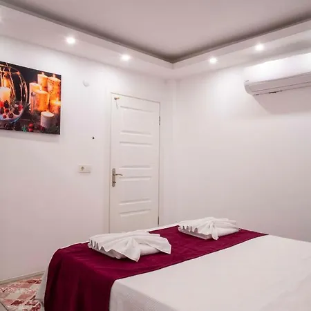 Elifsare Hotel *